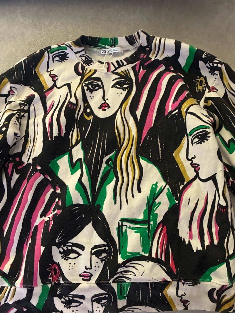 Zara Multicolor Graphic Art Faces Sweater - White, Black, Pink, Green, Gold - Picture 2 of 2